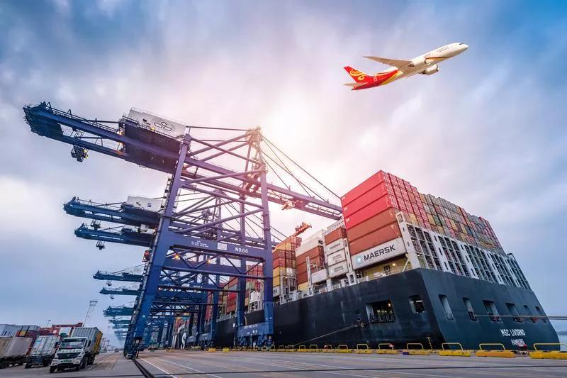 Air and ocean freight delivery from China to an overseas warehouse